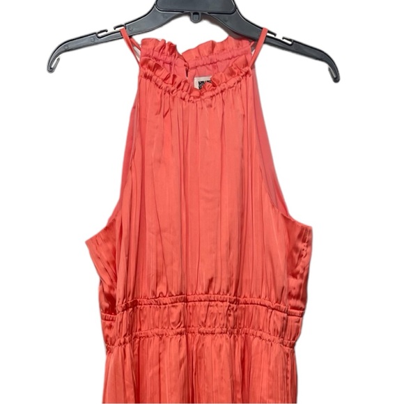 Anne Klein Pleated A-Line Halter Dress in Coral Size 12 - Picture 6 of 8